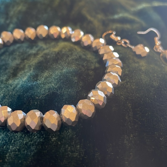 Earrings and bracelet set metallic silver color - Picture 2 of 3